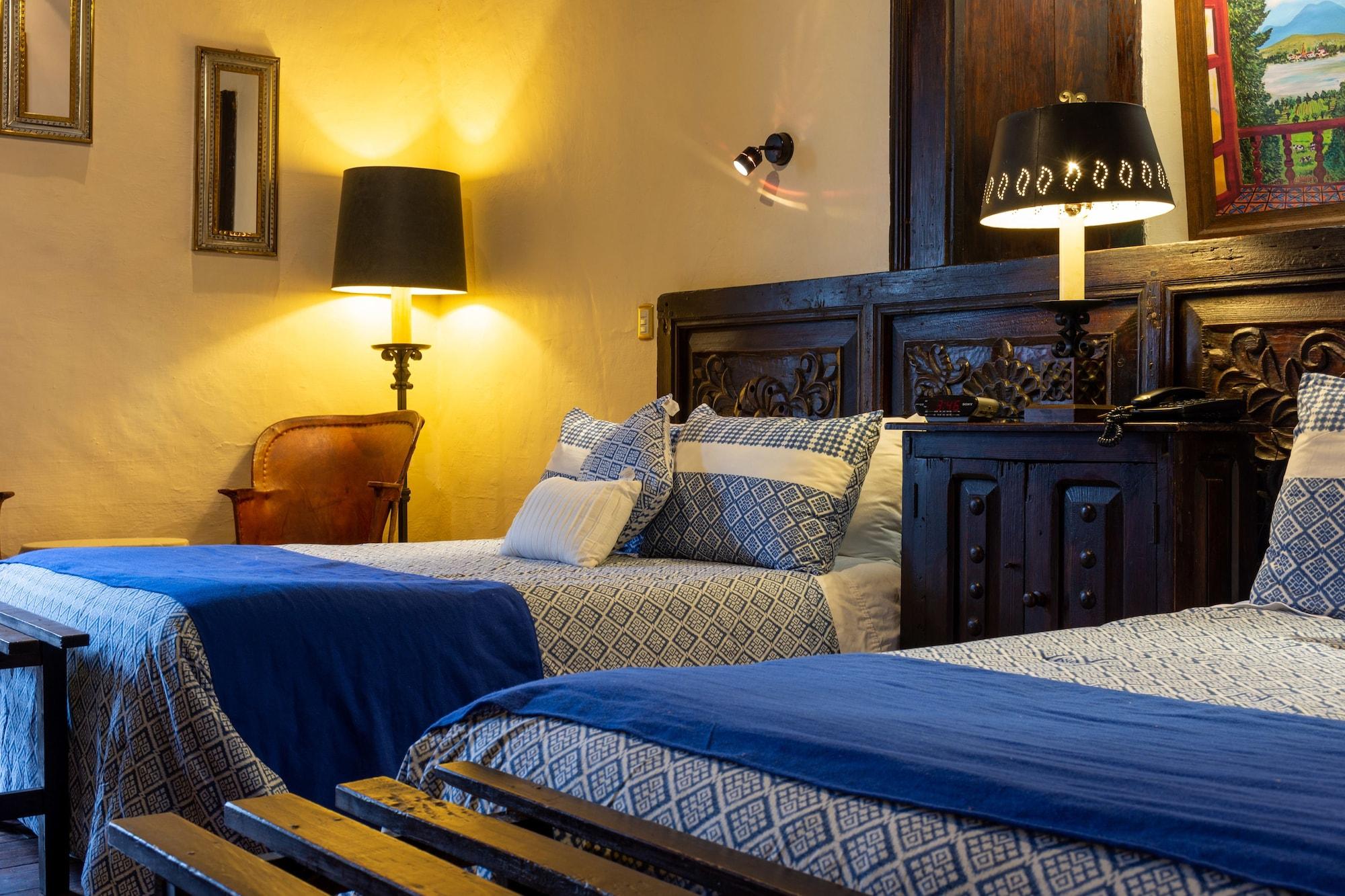 Hotel Mansion Iturbe Pátzcuaro Buitenkant foto