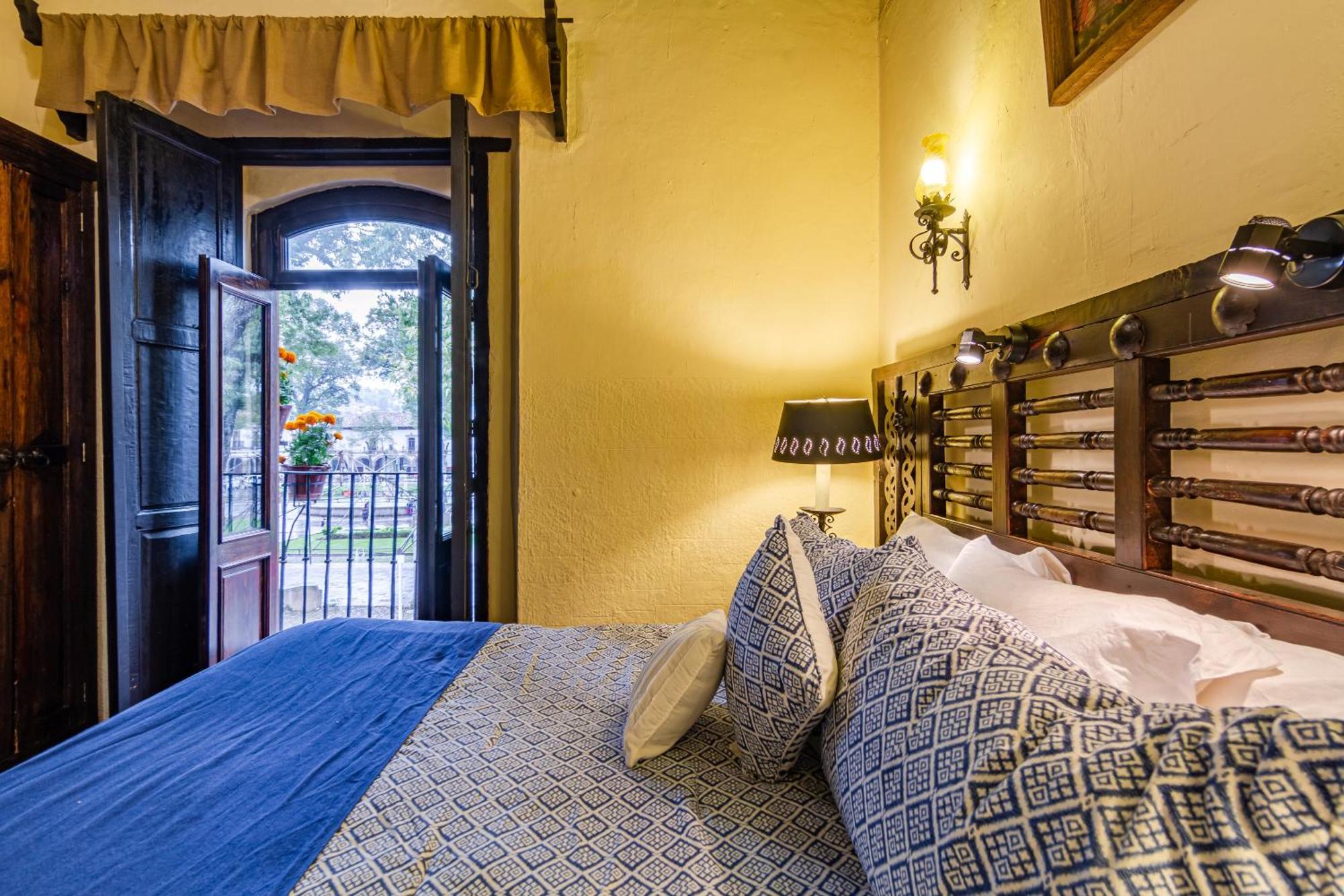 Hotel Mansion Iturbe Pátzcuaro Buitenkant foto